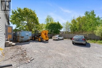 89-89 Durham St in Port Colborne, ON - Building Photo - Building Photo