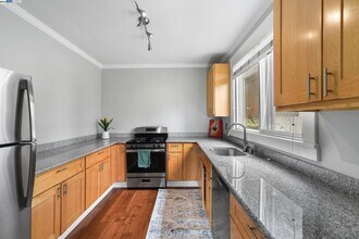 1925 Leavenworth St in San Francisco, CA - Building Photo - Building Photo