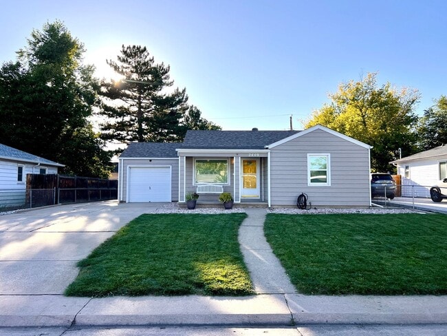 property at 2449 Otis St