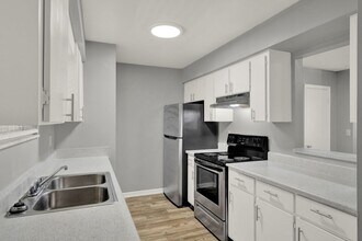 902 Smith St in Orange City, FL - Building Photo - Building Photo