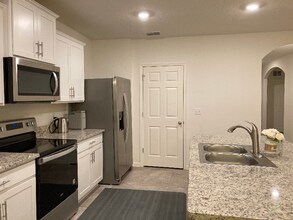 10789 SW Cremona Way in Port St. Lucie, FL - Building Photo - Building Photo