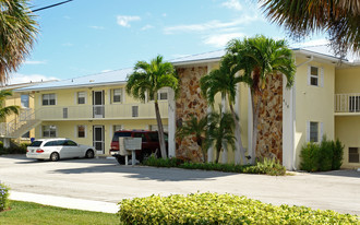 North Palm Harbor Condominium Apartments