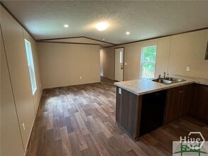 51 Miles Park Rd in Pembroke, GA - Building Photo - Building Photo