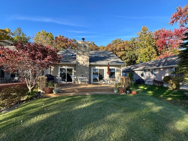 property at 5550 Joslin Dr