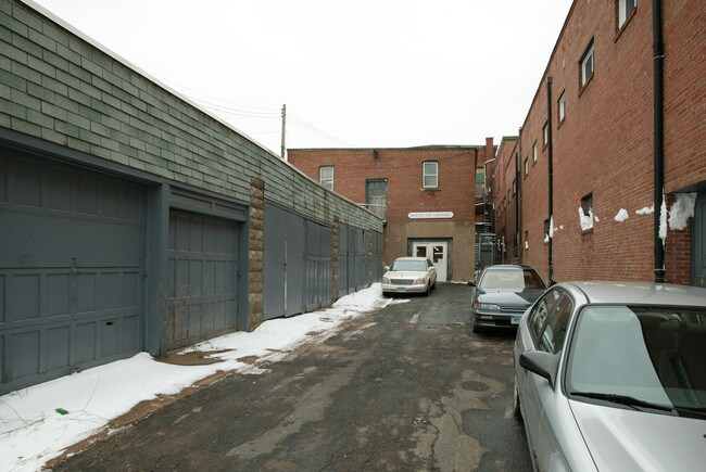 Green Loft Apartments in Manchester, CT - Building Photo - Building Photo