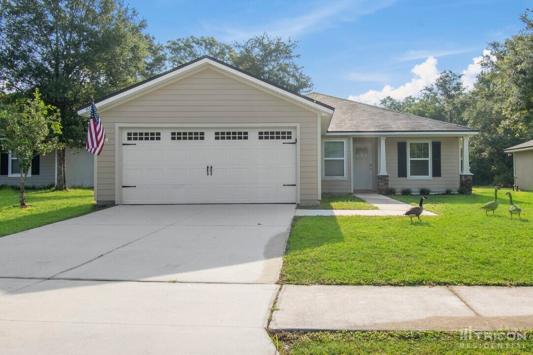 4537 Glendas Meadow Dr in Jacksonville, FL - Building Photo