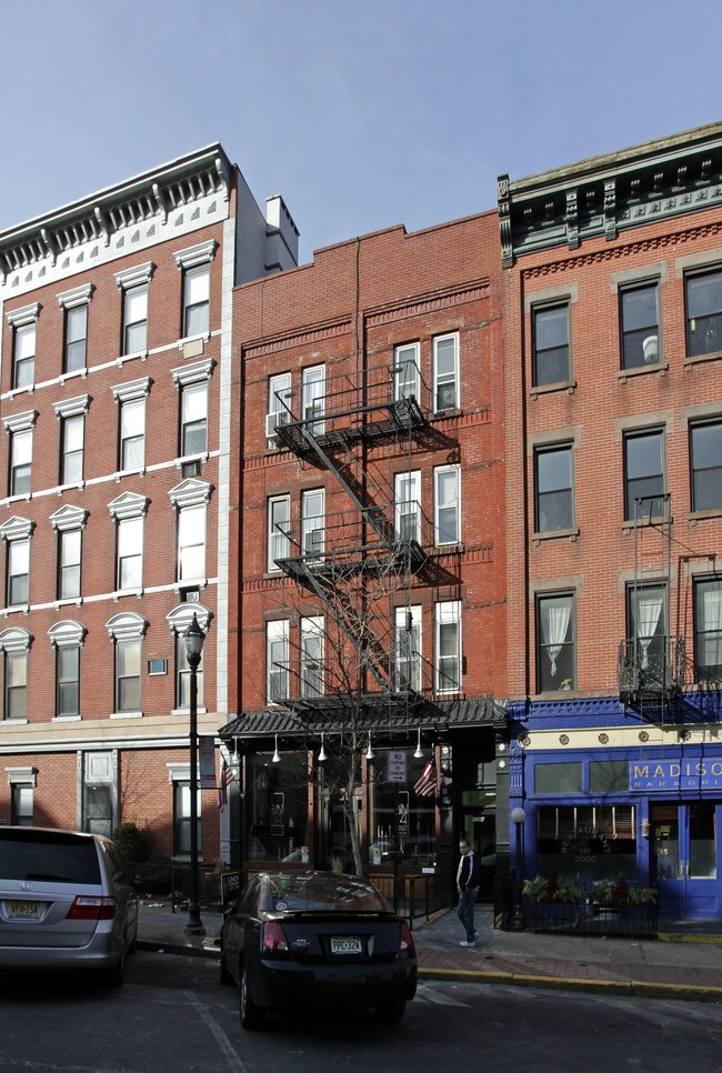1314 Washington St in Hoboken, NJ - Building Photo - Building Photo