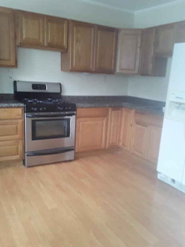 property at 814 Oak Ridge Rd