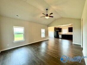 26186 Valley Ridge Rd in Madison, AL - Foto de edificio - Building Photo