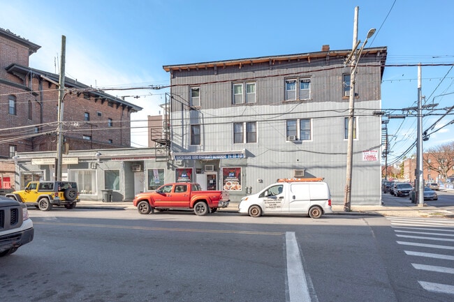 200 Irving Ave in Port Chester, NY - Building Photo - Building Photo
