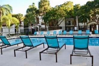 540 S Park Rd in Hollywood, FL - Building Photo - Building Photo