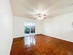 2303 W Michigan Ave in Pensacola, FL - Building Photo - Building Photo