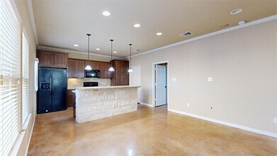 3359 Keefer Loop in College Station, TX - Building Photo - Building Photo