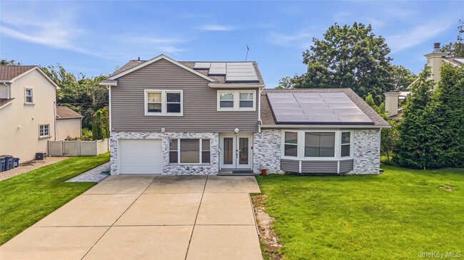 property at 31 Sutton Hill Ln