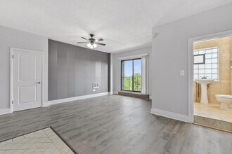 4520 N Clarendon Ave in Chicago, IL - Building Photo - Building Photo