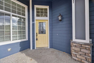 11044 SE 304th Pl in Auburn, WA - Building Photo