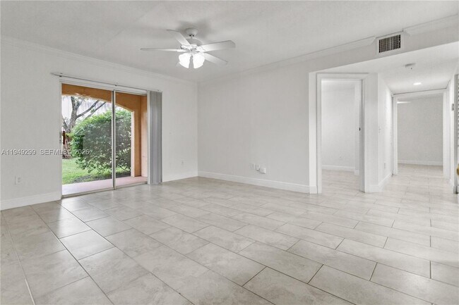 5590 NW 61st St in Coconut Creek, FL - Building Photo - Building Photo