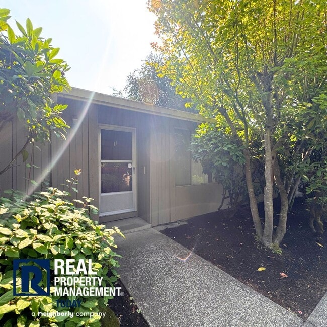 4644 N Pearl St in Tacoma, WA - Building Photo - Building Photo