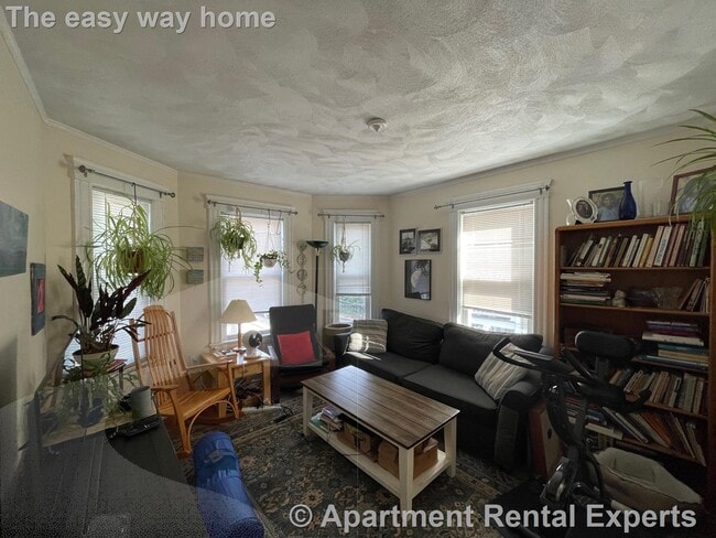 11-15 Orrin St Unit #2