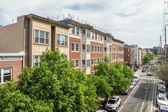 205-209 Madison St in Hoboken, NJ - Building Photo - Building Photo