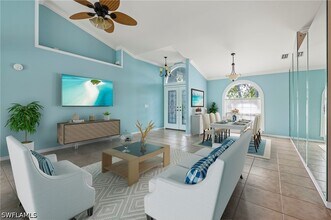 1983 E Crown Pointe Blvd in Naples, FL - Building Photo - Building Photo