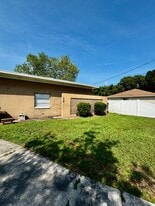 208 S Lakeshore Dr in Lake Wales, FL - Building Photo