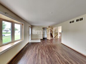 2110 Three Forks Dr in Plainfield, IL - Building Photo - Building Photo