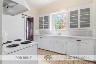 1618 W Kings Hwy in San Antonio, TX - Building Photo - Building Photo