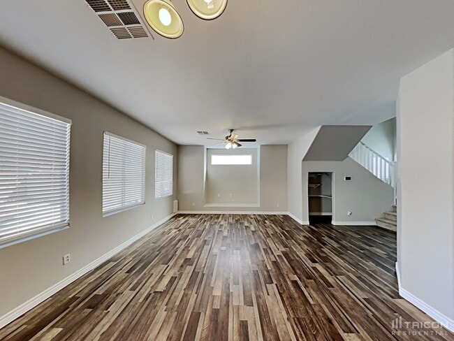 6754 Cinnabar Coast Ln in North Las Vegas, NV - Building Photo - Building Photo