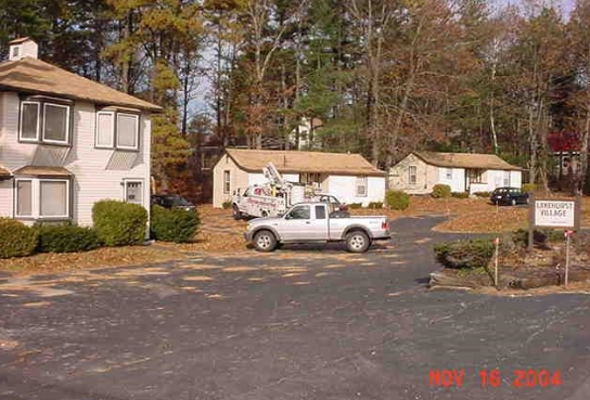 Lakehurst Village in Windham, ME - Building Photo