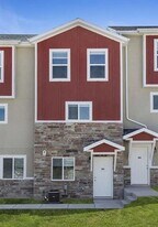 4142-4148 W Miner View Ln in Herriman, UT - Building Photo