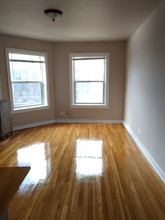 5670 N Ridge Ave-Unit -2S in Chicago, IL - Building Photo - Building Photo