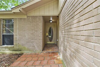 3607 Cedar Gardens Dr in Houston, TX - Foto de edificio - Building Photo