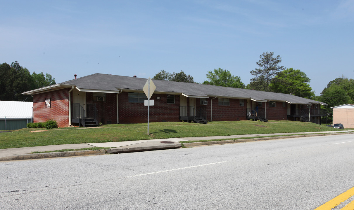 Colonial Hill Apartments in Lawrenceville, GA - Building Photo