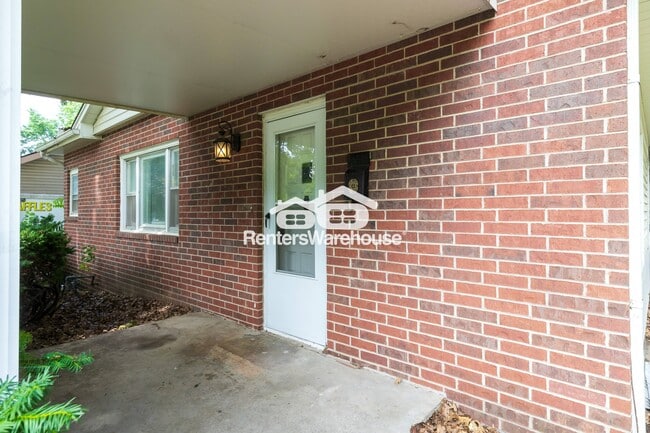 1822 S Northern Blvd in Independence, MO - Building Photo - Building Photo