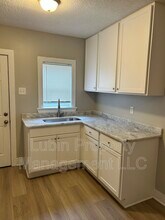 2406 Forest Ave in Memphis, TN - Building Photo - Building Photo