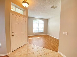 9951 Indigo Bay Cir in Orlando, FL - Building Photo - Building Photo