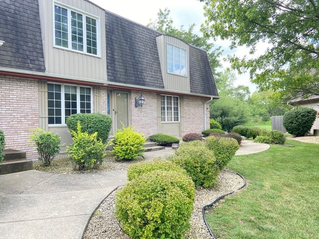 36 Lilac Ct in Schererville, IN - Building Photo - Building Photo
