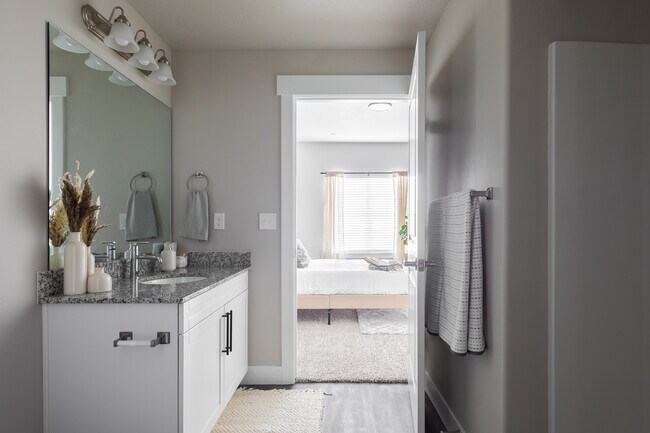 Residence at South Haven Farms in Payson, UT - Foto de edificio - Interior Photo