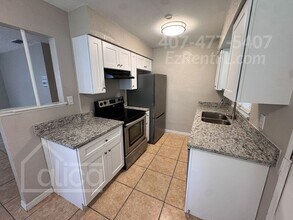 802 Orange Ave in Sanford, FL - Building Photo - Building Photo