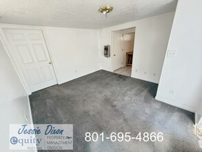 219 Country Club Dr in Ogden, UT - Building Photo - Building Photo