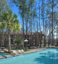 Royal Phoenician in Houston, TX - Building Photo - Building Photo