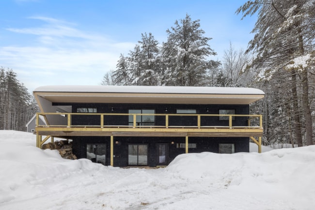 550 Texas Hill Rd in Plymouth, NH - Building Photo - Building Photo