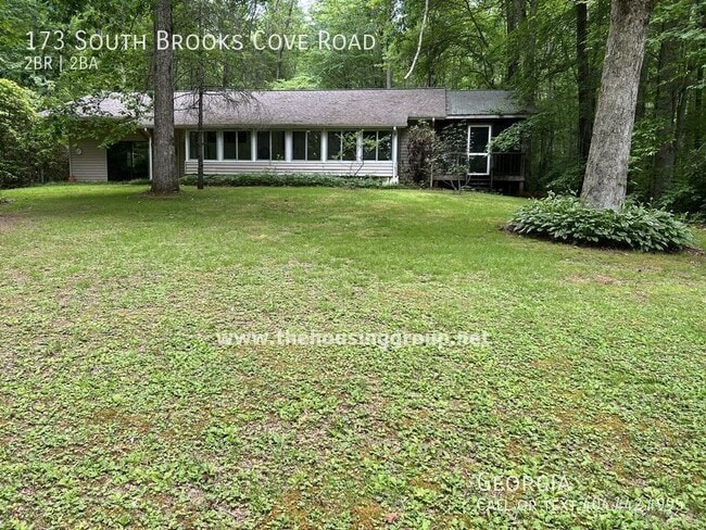 173 S Brooks Cove Rd in Hayesville, NC - Building Photo - Building Photo