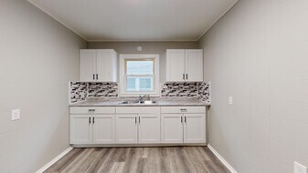 3975 W 23rd St in Cleveland, OH - Building Photo