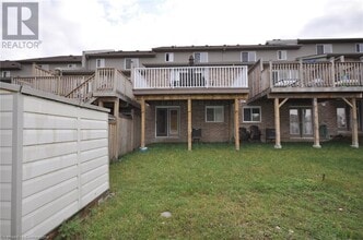 294 Briarmeadow Dr in Kitchener, ON - Building Photo - Building Photo