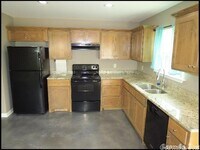 306 Barnes St photo'