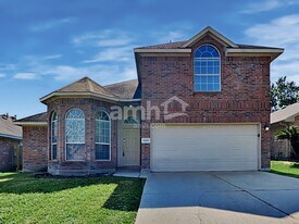 18439 Sunrise Oaks Ct in Montgomery, TX - Building Photo
