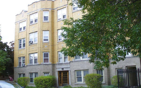 2200-04 N. Avers Ave. in Chicago, IL - Building Photo