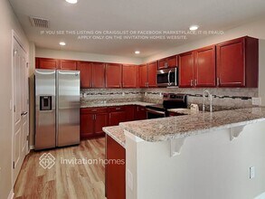 10732 Southern Forest Dr in Riverview, FL - Building Photo - Building Photo